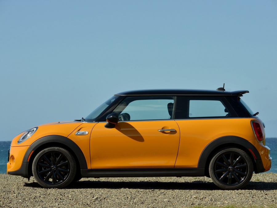  Mini Cooper S 2014 года  (US) (фото 22 из 25)